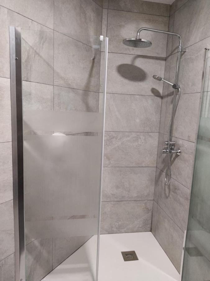 Hostal Suetxe Los Arcos Bagian luar foto