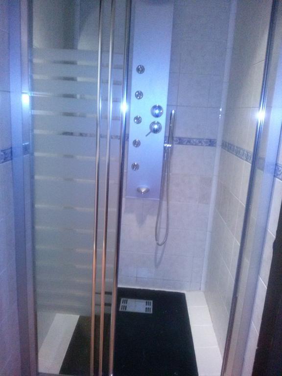 Hostal Suetxe Los Arcos Ruang foto